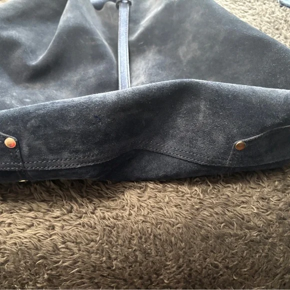 Tiffany & Co reversible blue suede tote - Picture 3 of 7